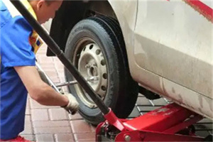 潘集附近拖车24小时服务热线电话