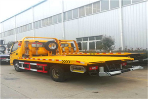 潘集附近拖车救援搭电